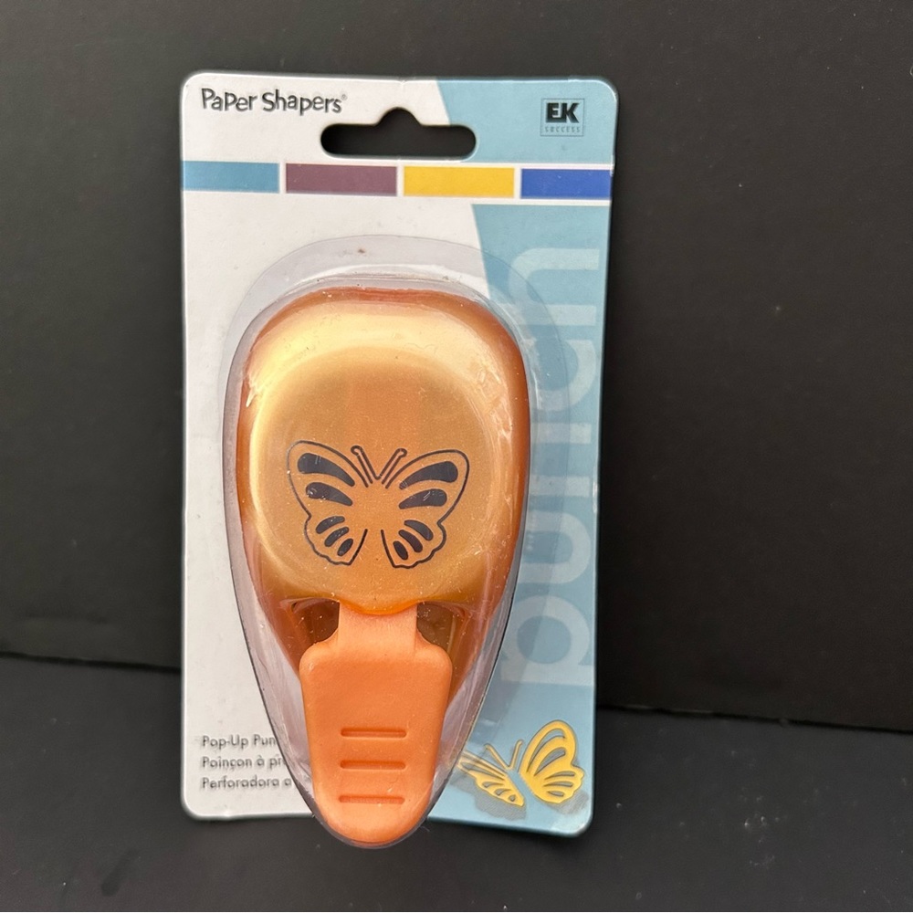 EK Success Paper Shaper medium punch - butterfly pop-up